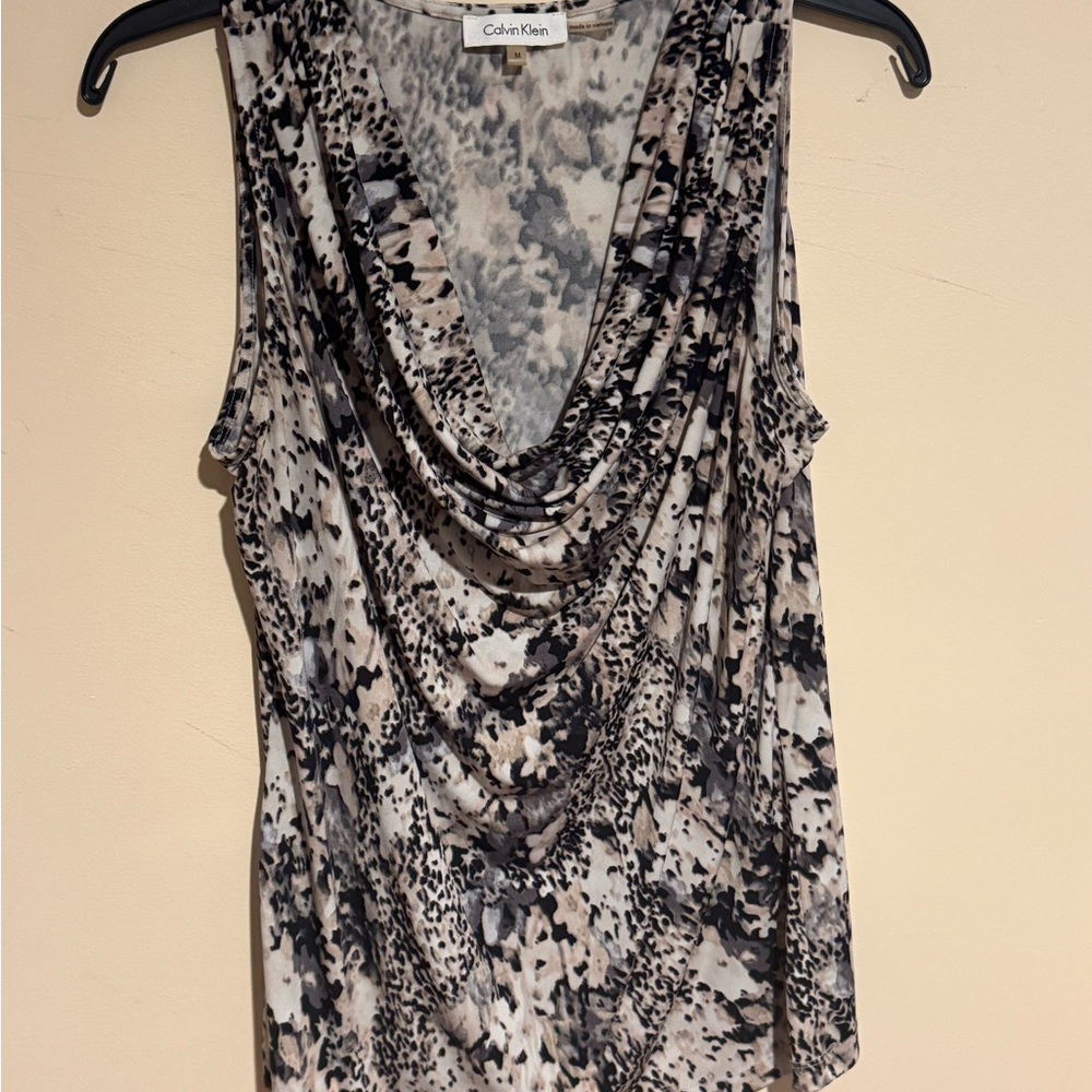 Calvin Klein Women's Black and White Patterned Tank Top